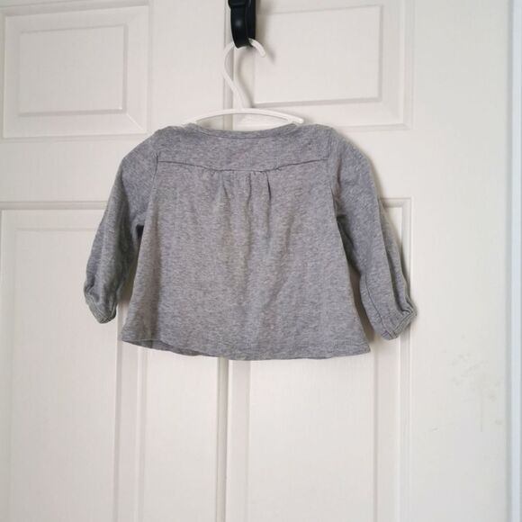 5/$10 Gymboree long sleeve t-shirt size 6-12 m - Picture 3 of 3